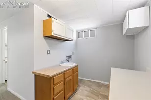 623 Swope Ave, Colorado Springs, CO 80909 - Photo 17