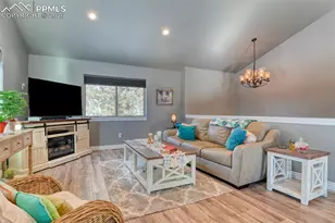 24 Bighorn Cir, Florissant, CO 80816 - Photo 3