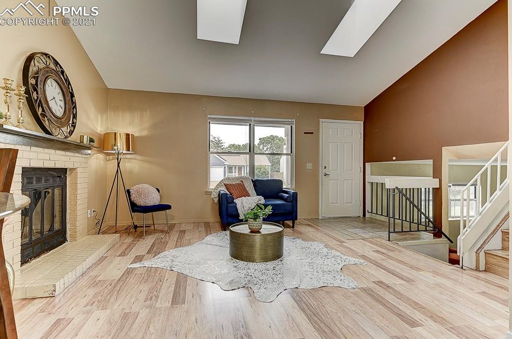 7760 Lindsey Dr, Colorado Springs CO 80920-4241 exterior