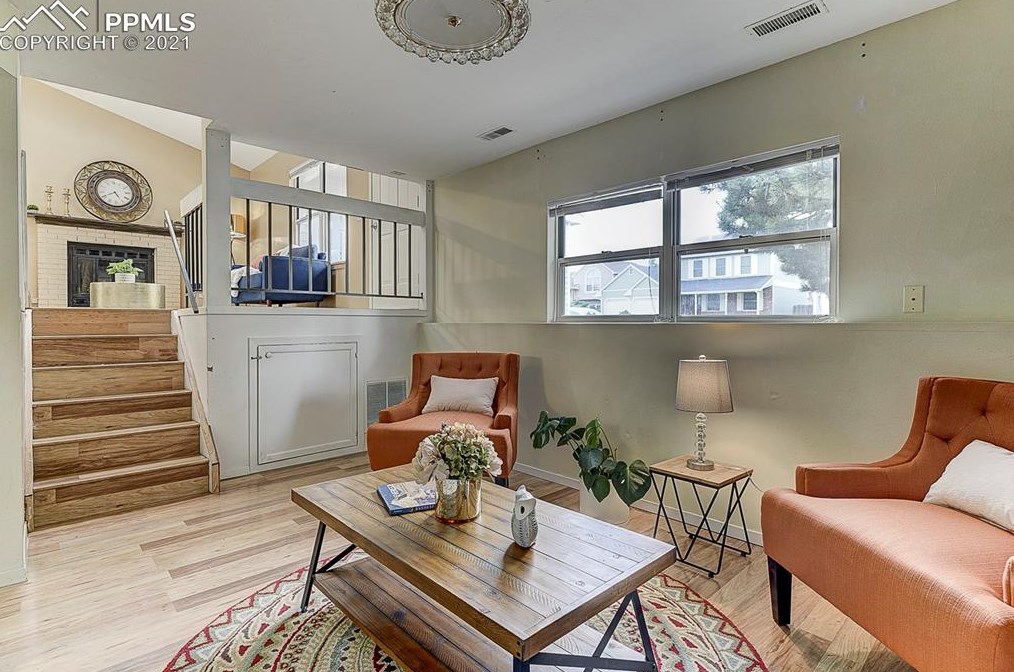 7760 Lindsey Dr, Colorado Springs CO 80920-4241 exterior