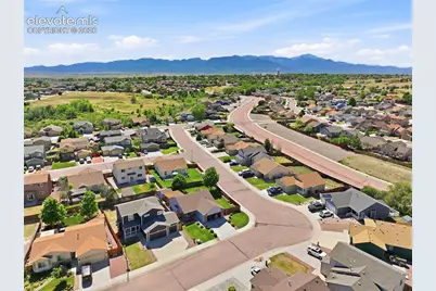 7422 Sun Prairie Drive, Colorado Springs, CO 80925 - Photo 25