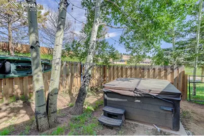 417 W Columbine Avenue, Woodland Park, CO 80863 - Photo 33