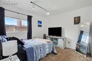 4104 Forrest Hill Rd, Colorado Springs, CO 80907 - Photo 15