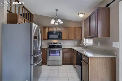 109 Blossom Field Court, Fountain, CO 80817 - Photo 7