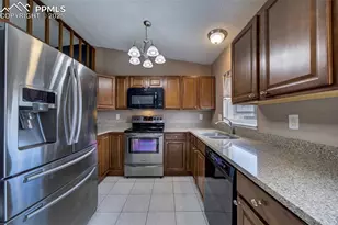 109 Blossom Field Ct, Fountain, CO 80817 - Photo 9