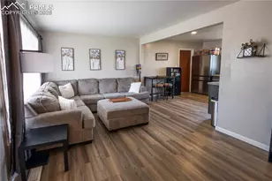 1804 Lark Bunting Ln, Pueblo, CO 81001 - Photo 3
