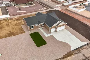 729 E Campbell Ln, Pueblo West, CO 81007 - Photo 39