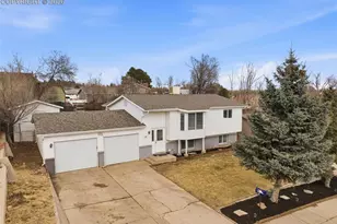 1268 Chiricahua Dr, Colorado Springs, CO 80915 - Photo 3