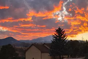 810 Broadview Pl, Colorado Springs, CO 80904 - Photo 17