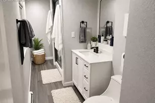 810 Broadview Pl, Colorado Springs, CO 80904 - Photo 13