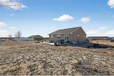 1344 N Blazing Star Lane, Pueblo, CO 81007 - Photo 23