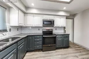 380 Silver Spring Cir, Colorado Springs, CO 80919 - Photo 11