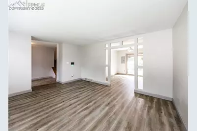 380 Silver Spring Circle, Colorado Springs, CO 80919 - Photo 7