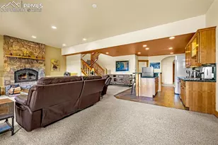 2638 N Mountain Estates Rd, Florissant, CO 80816 - Photo 31