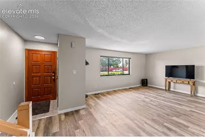 22 Heatherwood Lane, Pueblo, CO 81008 - Photo 3