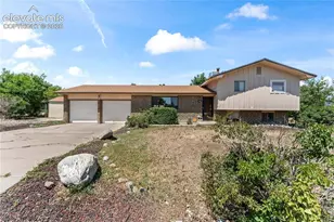 22 Heatherwood Ln, Pueblo, CO 81008 - Photo 1