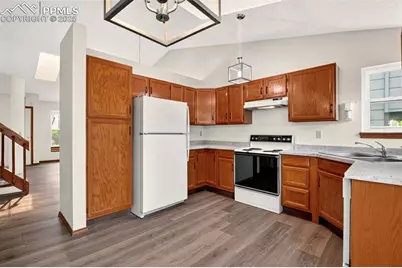 5040 Stillwater Drive, Colorado Springs, CO 80923 - Photo 7