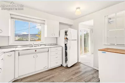 217 Elmwood Drive, Colorado Springs, CO 80907 - Photo 11