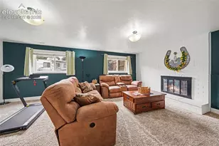 2230 Brookwood Dr, Colorado Springs, CO 80918 - Photo 27