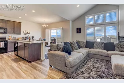 6622 Tillamook Drive, Colorado Springs, CO 80925 - Photo 9