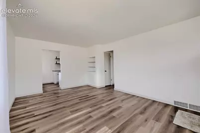 229 E Monroe Street, Colorado Springs, CO 80907 - Photo 7