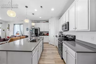 2530 Torino Wy, Pueblo, CO 81001 - Photo 11