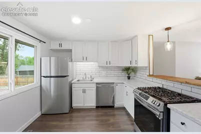 2326 Eagle View Drive, Colorado Springs, CO 80908 - Photo 7