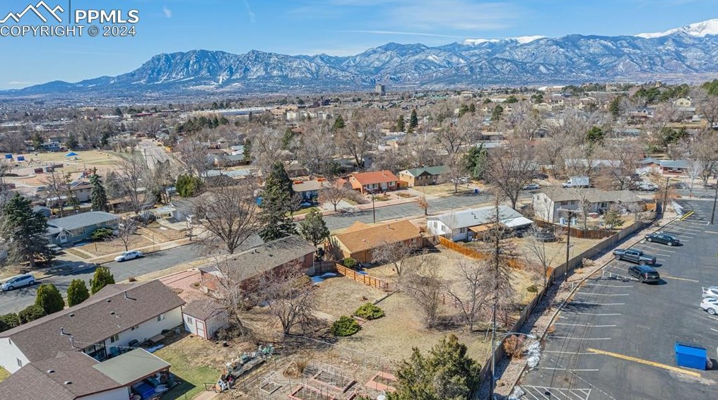 33 Garland Ave, Colorado Springs CO exterior