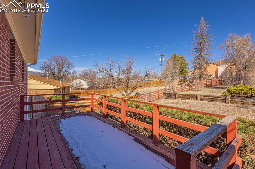 33 Garland Ave, Colorado Springs CO exterior