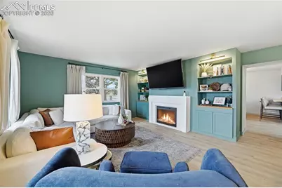 6907 Gayle Lyn Lane, Colorado Springs, CO 80919 - Photo 5