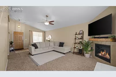 7505 Dobbs Drive, Fountain, CO 80817 - Photo 7