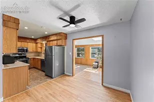 1605 Dixon Dr, Colorado Springs, CO 80909 - Photo 13