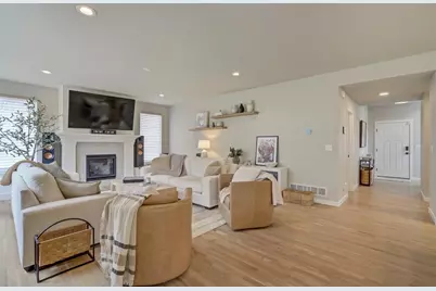 6471 Rolling Creek Drive, Colorado Springs, CO 80924 - Photo 9