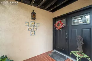 1098 Fontmore Rd, Colorado Springs, CO 80904 - Photo 3
