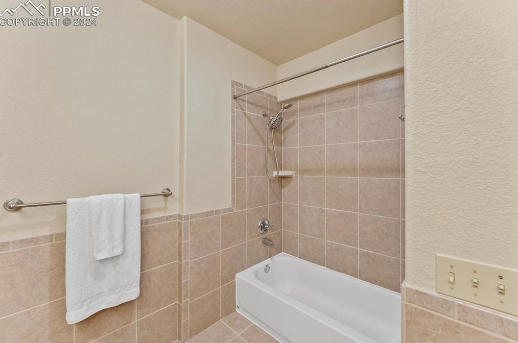 130 Elk Grove Ln, Woodland Park CO 80863-9158 exterior