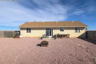 1479 N Moonbeam Dr, Pueblo, CO 81007 - Photo 25