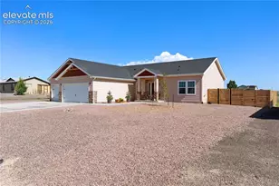 981 E Blackstone Dr, Pueblo West, CO 81007 - Photo 1
