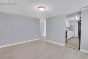 2409 Robinson St, Colorado Springs, CO 80904 - Photo 9