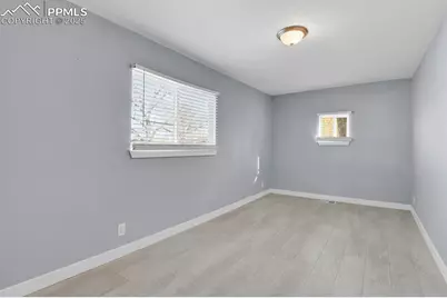 2409 Robinson Street, Colorado Springs, CO 80904 - Photo 23