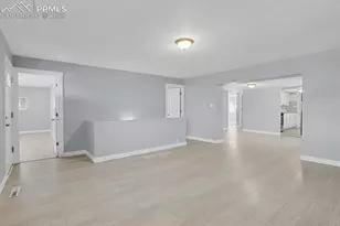 2409 Robinson St, Colorado Springs, CO 80904 - Photo 5