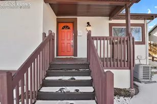 2409 Robinson St, Colorado Springs, CO 80904 - Photo 3