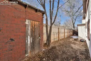 2409 Robinson St, Colorado Springs, CO 80904 - Photo 33