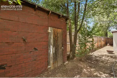 2409 Robinson Street, Colorado Springs, CO 80904 - Photo 33