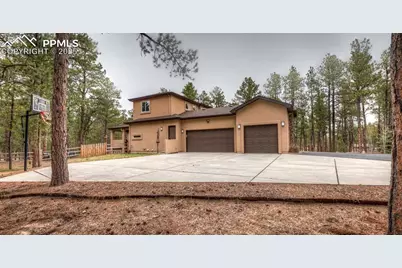 15948 Huckleberry Heights, Colorado Springs, CO 80908 - Photo 3