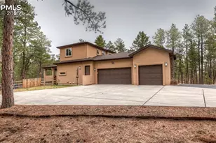 15948 Huckleberry Hts, Colorado Springs, CO 80908 - Photo 3