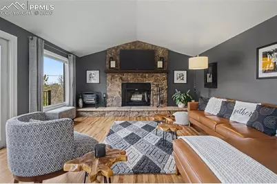 7210 Suntide Place, Colorado Springs, CO 80919 - Photo 9