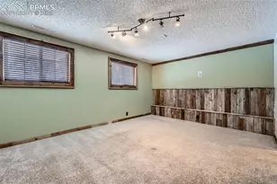 3124 Squaw Valley Dr, Colorado Springs, CO 80918 - Photo 19