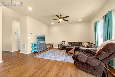 10511 Summer Ridge Drive, Peyton, CO 80831 - Photo 9