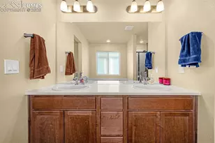 10511 Summer Rdg Dr, Peyton, CO 80831 - Photo 27