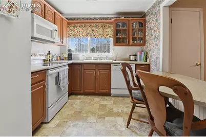 1624 E 15th Street, Pueblo, CO 81001 - Photo 33